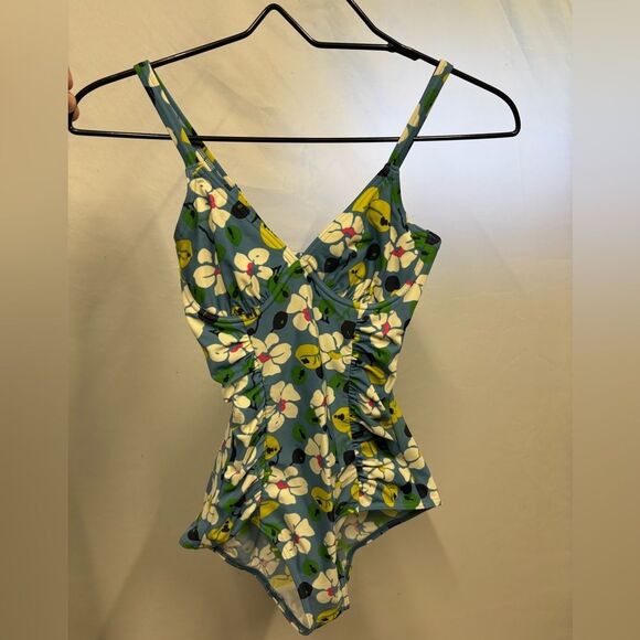 Boden One Piece Swim Suit - Picture 1 of 3